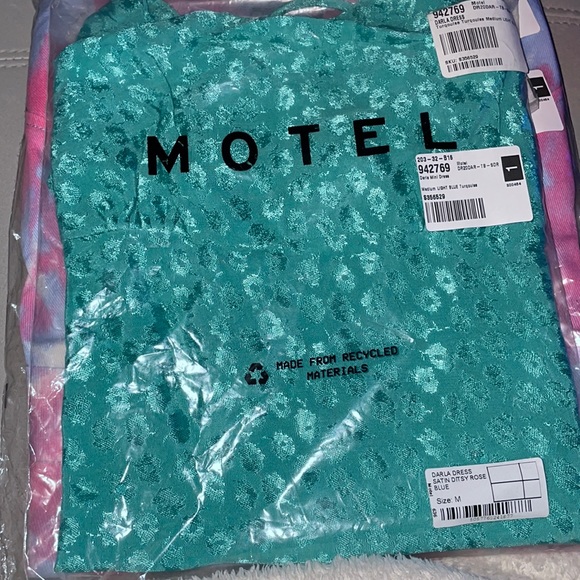 Darla mini dress - Picture 4 of 4